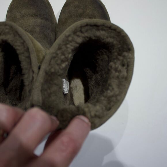 UGG Australia Classic Short II Shearling Winter Boot Bootie Brown Women's Size 8 - Picture 9 of 16